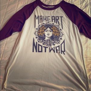 Obey women’s medium t shirt